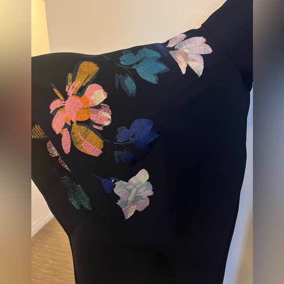 Marciano blue dress with embroidered bell sleeves - Picture 5 of 5